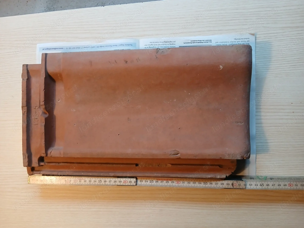 Suche Dachziegel von Tonwarenfabrik Laufen