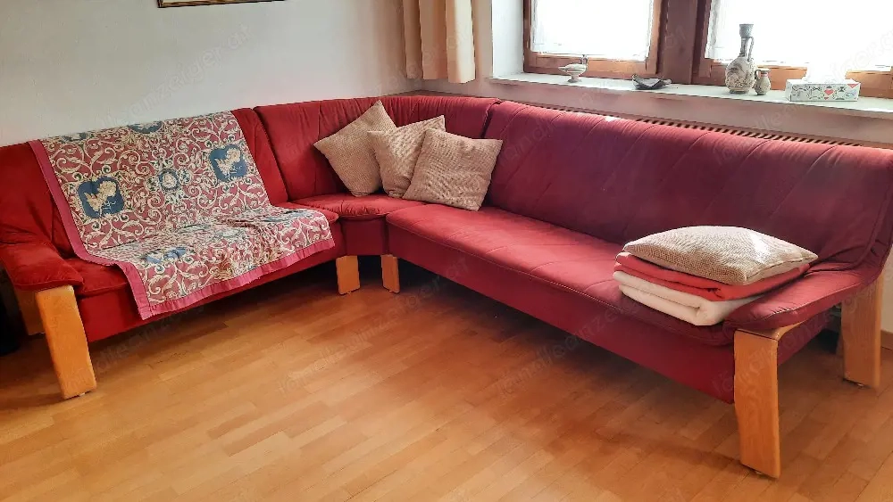 Wohnzimmer-Eck-Couch 