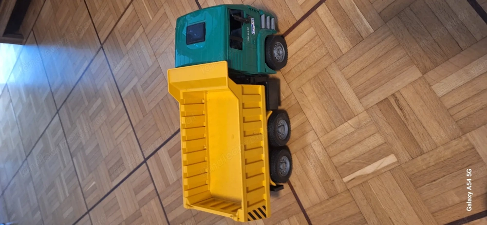 Bruder Kipplaster, sehr guter Zustand