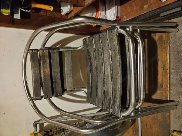 2 Gartenstühle Alu zu verschenken