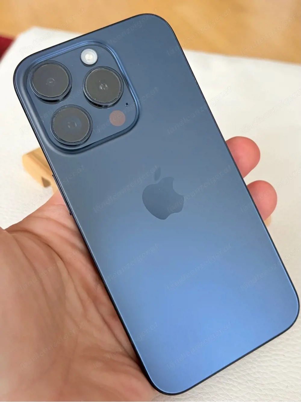 iPhone 15 Pro 128 GB   Blau   gepflegt