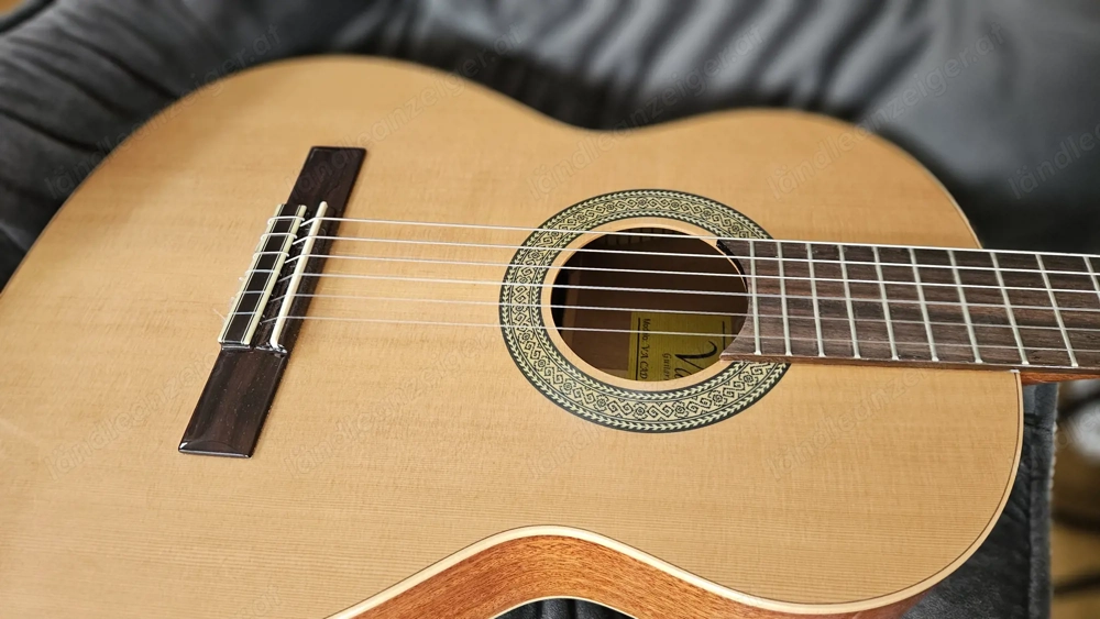 Gitarre Valera Classic inkl. Zubehör 