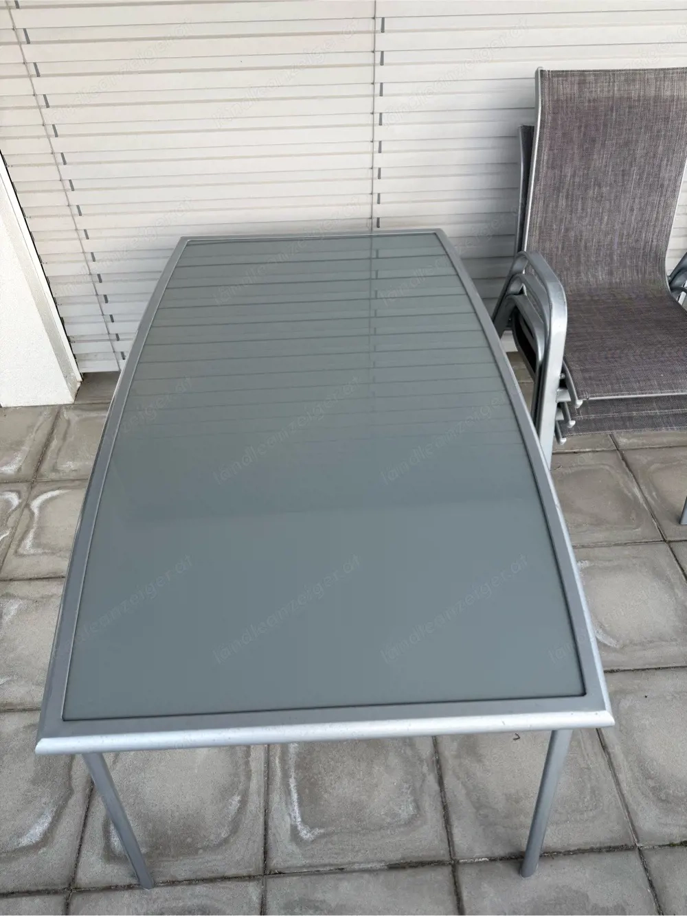 Balkonmöbel - Tisch und 4 Stühle