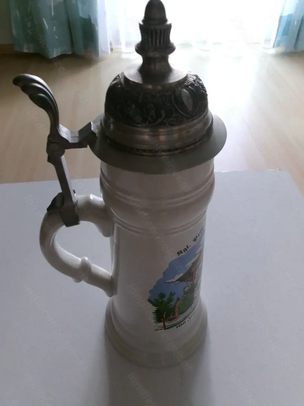 Bierkrüge aus Steingut + Reinzinn 