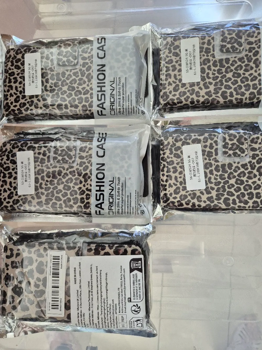 Verkaufe Handyhüllen mit Magnetverschluss für Samsung Galaxy S 24.Habe sie leider falsch bestellt