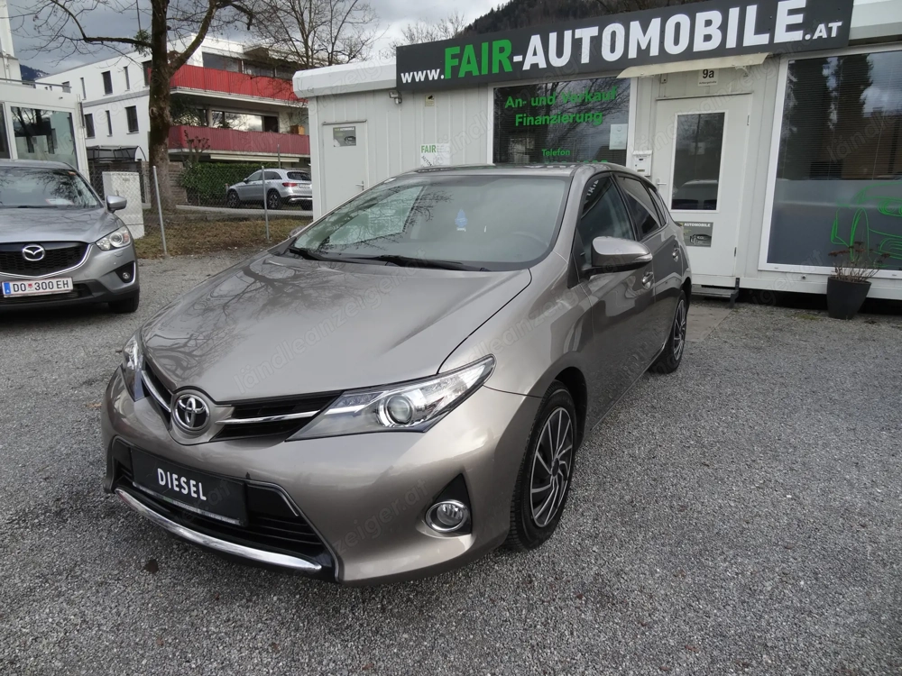 TOYOTA  Auris 1,4 D-4D Basis !! DiESEL !!