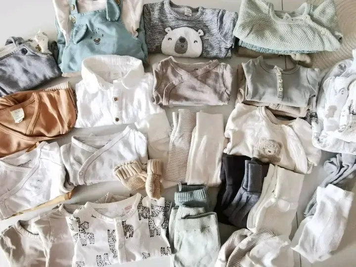 48-teiliges Unisex Baby Erstausstattungspaket Größe 50 56 