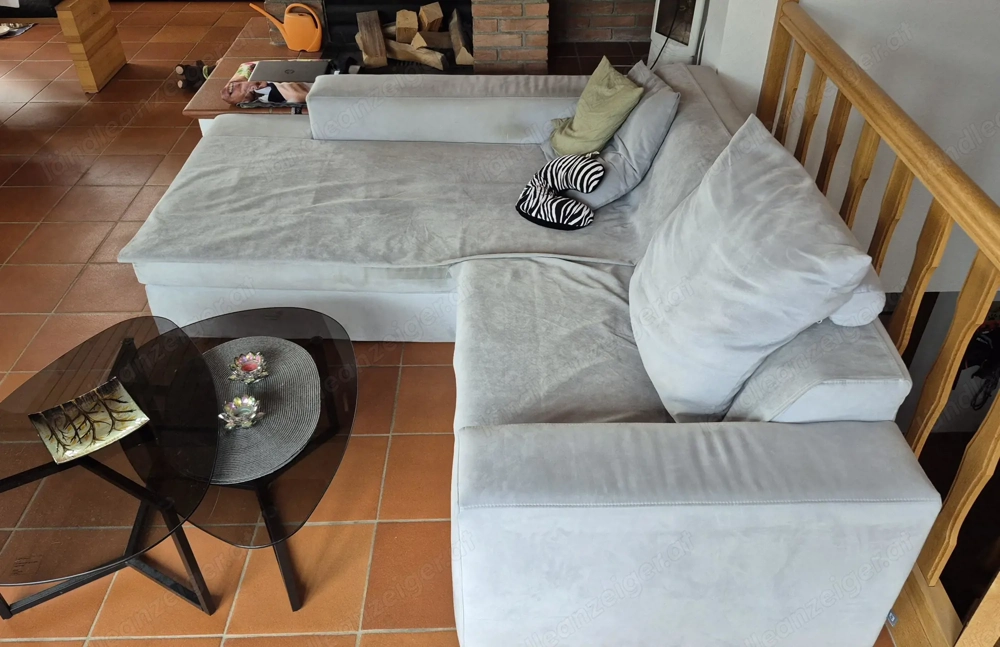 bequemes Ecksofa 195 x 220 zu verschenken