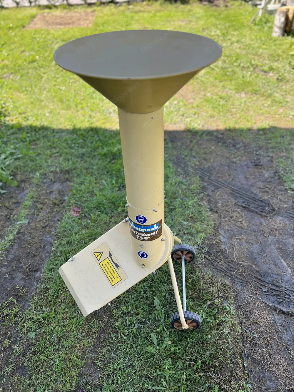 Häcksler Scheppach 250 Gartenwolf 