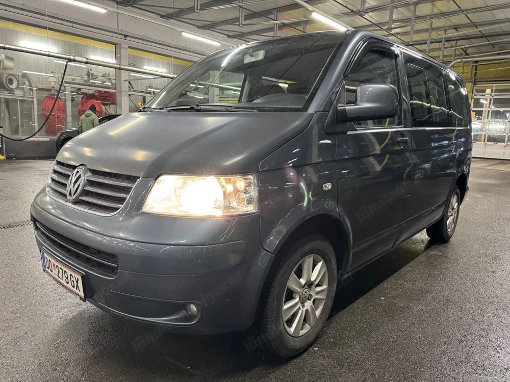VW T5 9 Sitzer 