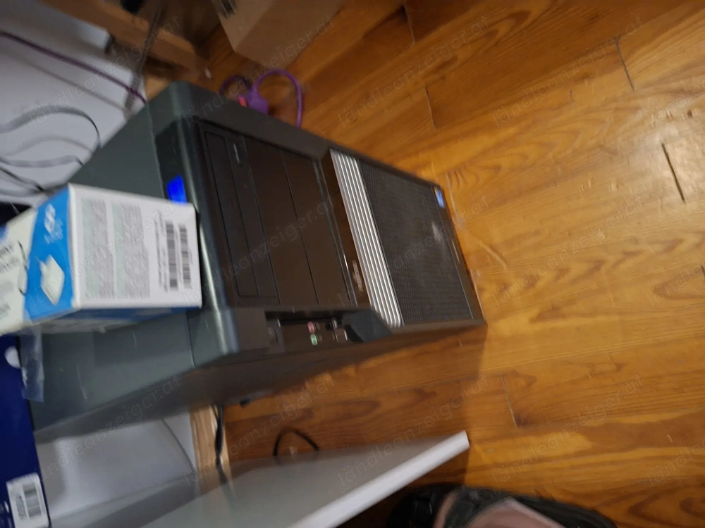 PC  Set mit tastatur maus und lautsprecher 