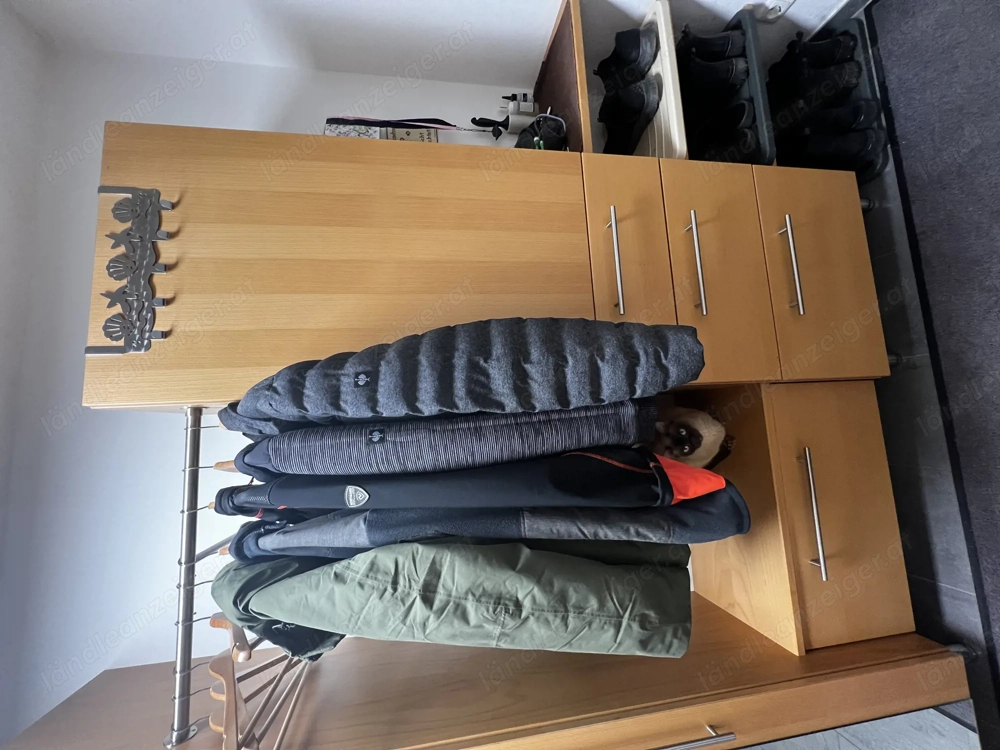 Garderobe Vollholz vom Tischler