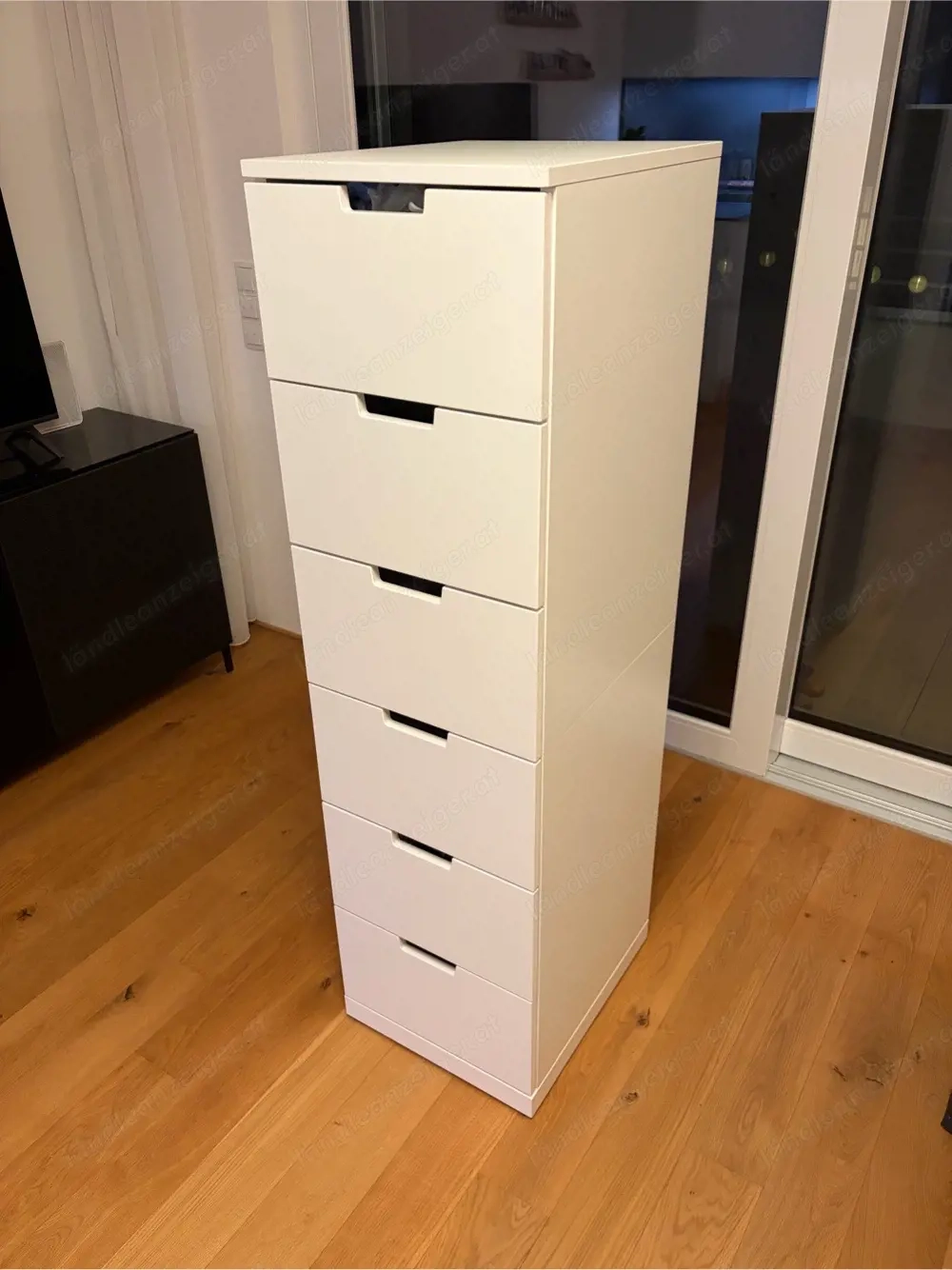 Schubladen-Schrank