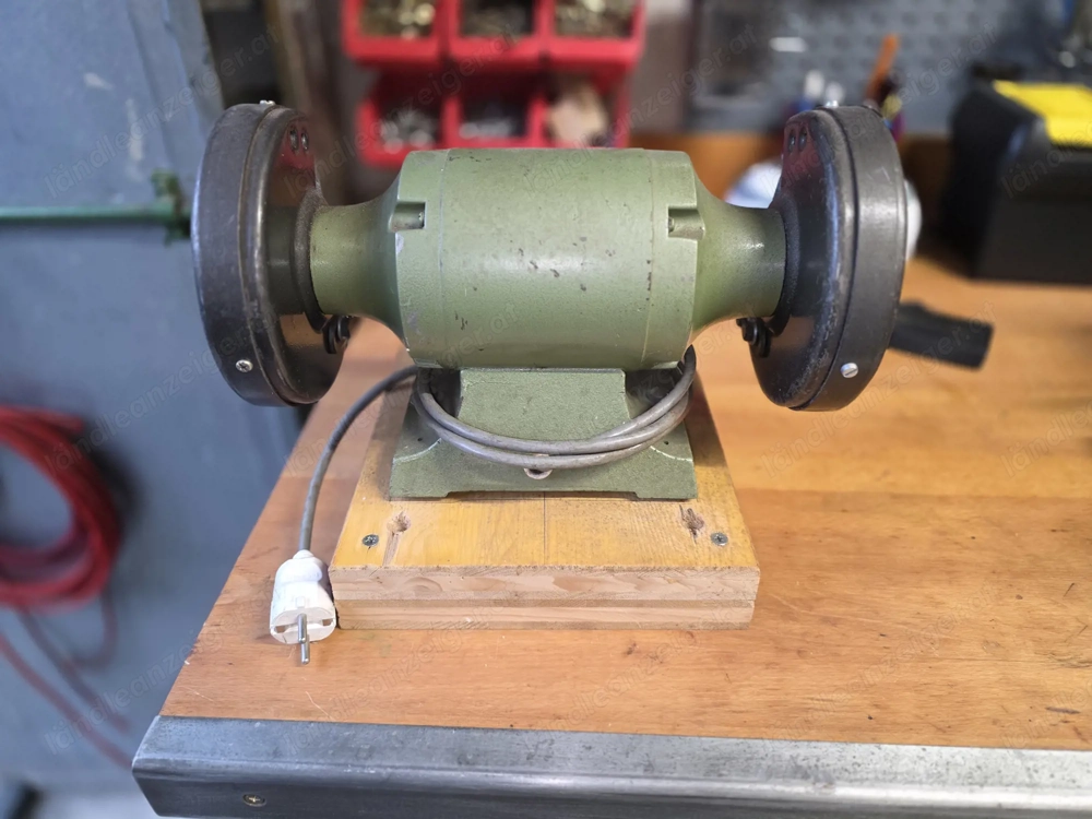 Bergin Vliesena Doppelschleifmaschine