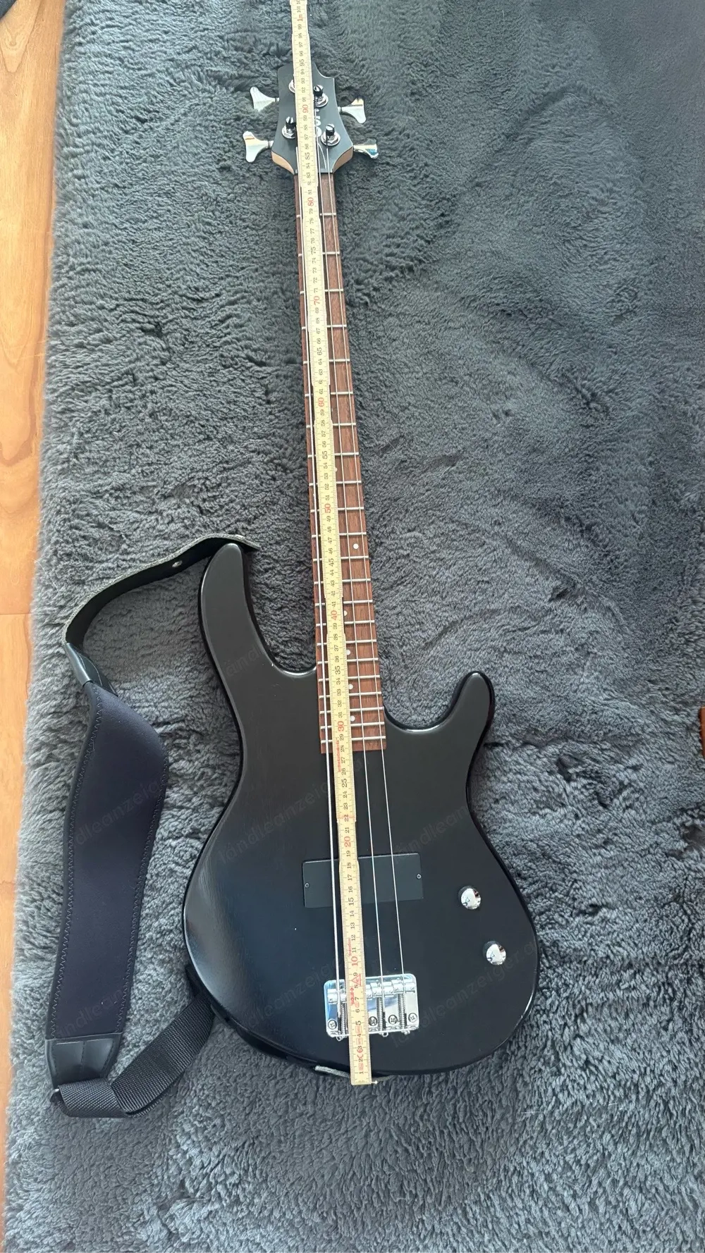 VB Cort Action Junior   Short Scale Bass - 1 m - schwarz