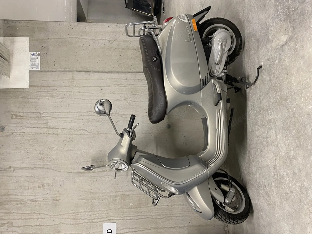 Vespa LX 50, Piaggio, Grau