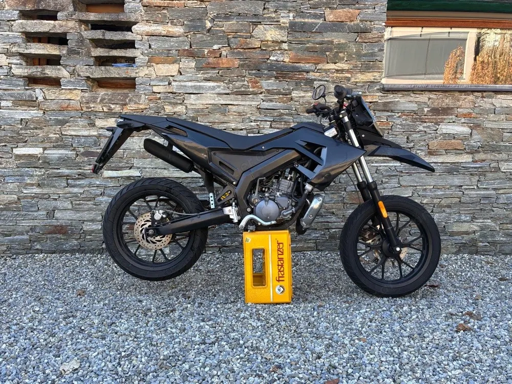 Derbi Senda 50ccm Black