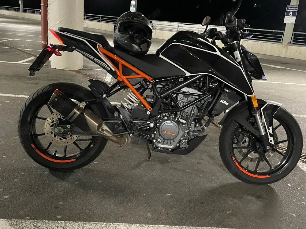 Ktm Duke 125   07 2019