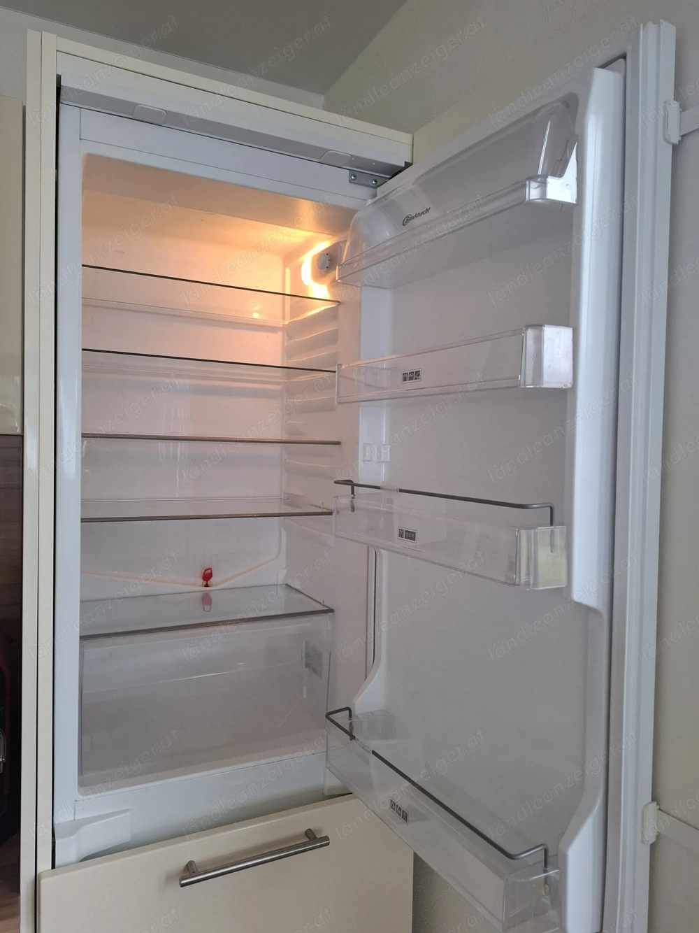 Bauknecht Einbau Kühl Gefrierkombination