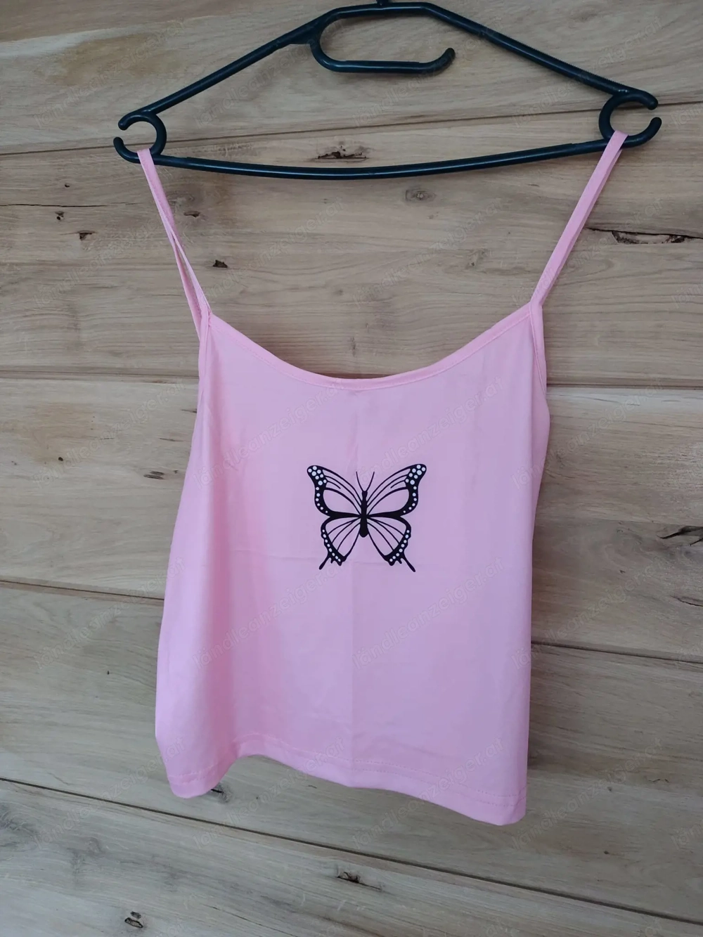 Sommer-Set mit Schmetterling   Top & Shorts in Rosa