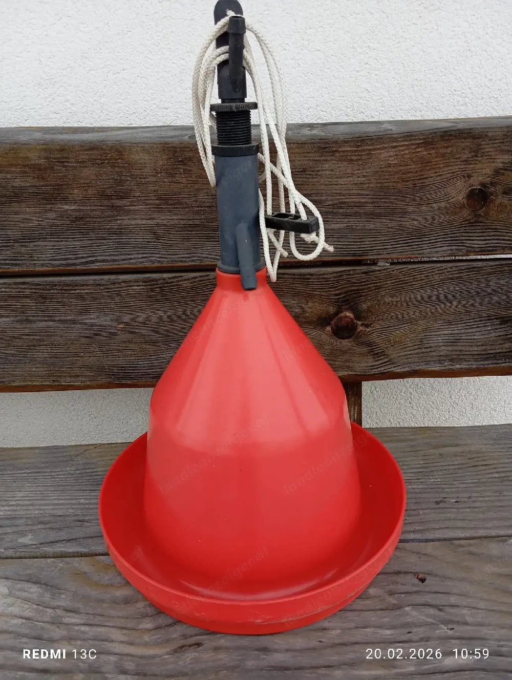 Geflügeltränke mit Wasseranschluss 