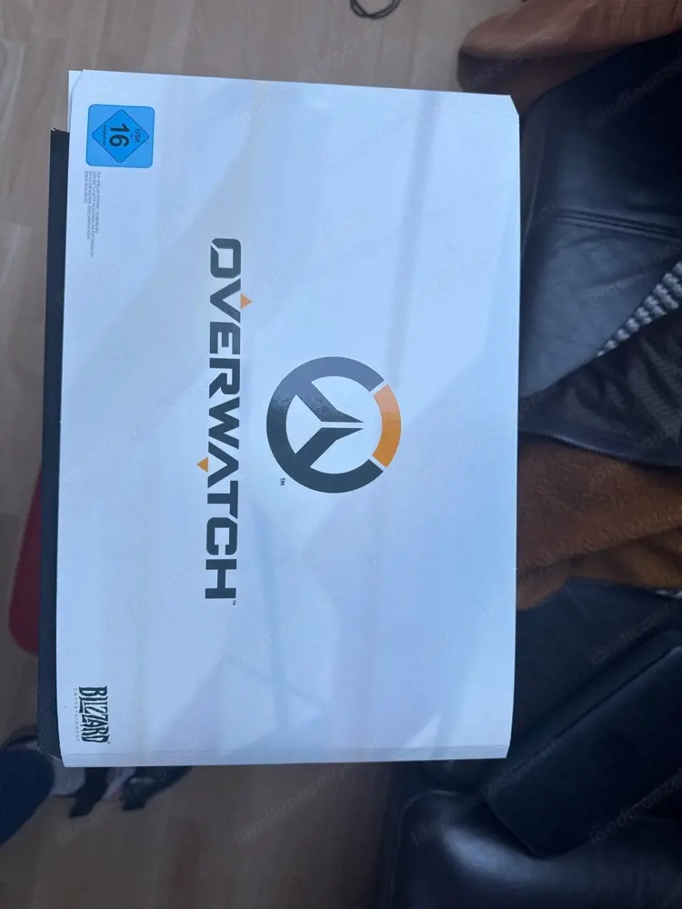 Overwatch Collectors edition