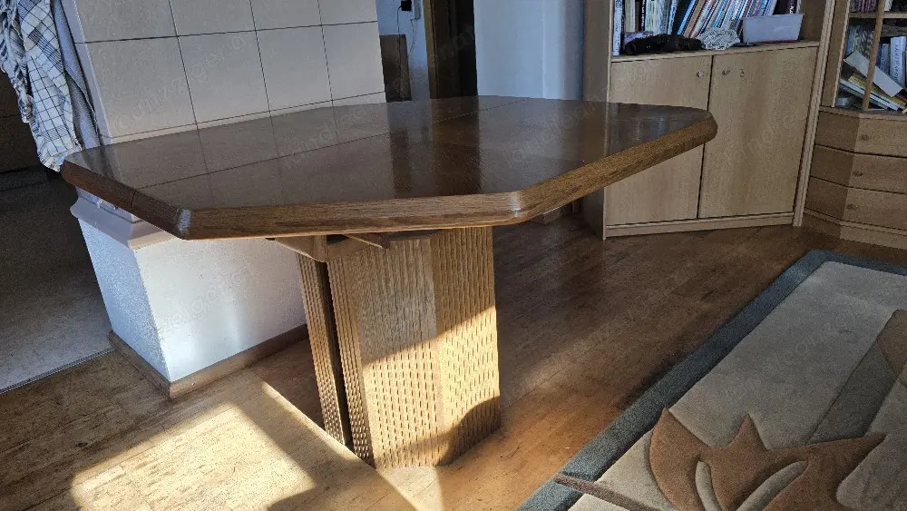 Ausziehbarer Tisch GRATIS