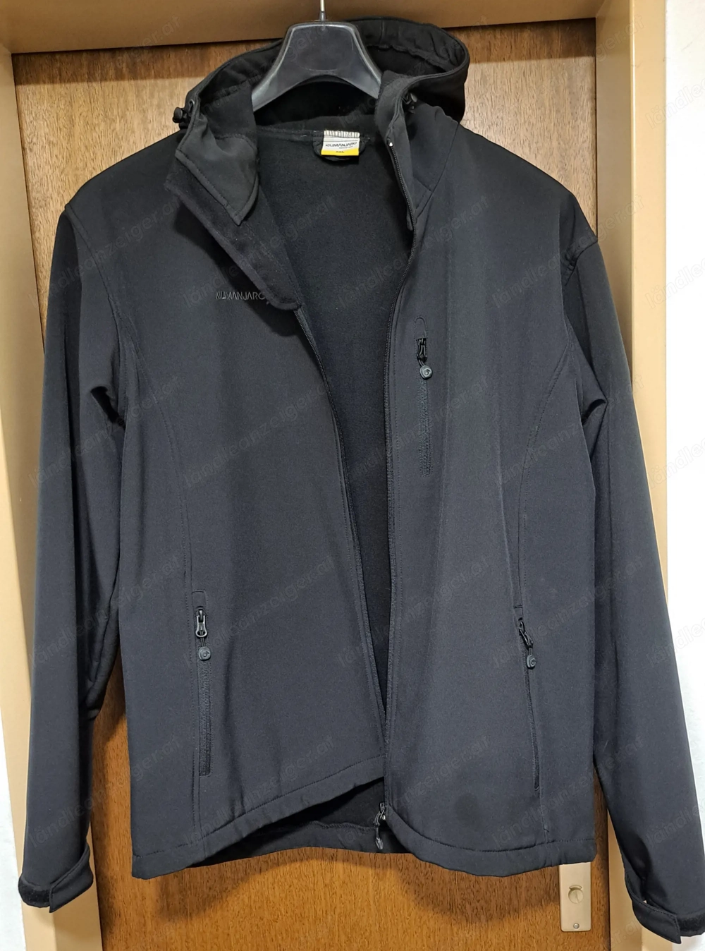 Windjacke mit Kapuze Gr: XXL