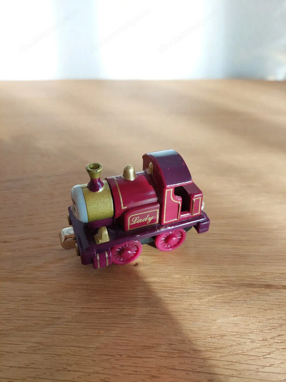 Kleine Thomas Lok Lady