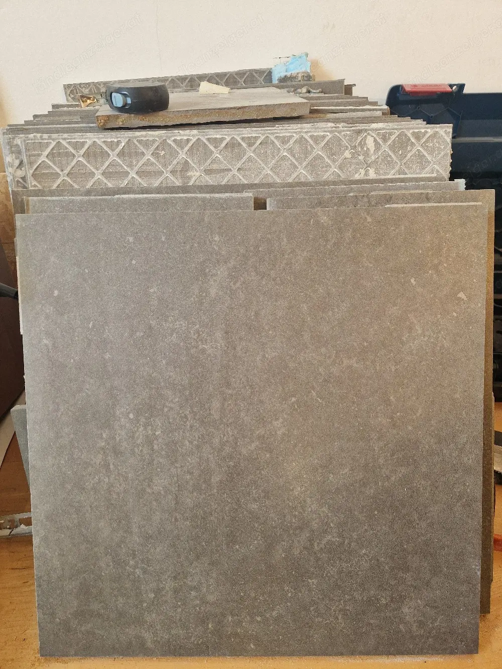 Fliesen zu verschenken