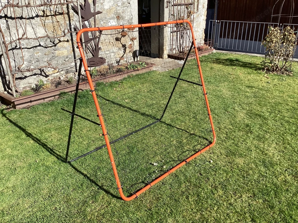 Rebounder für Fußball 
