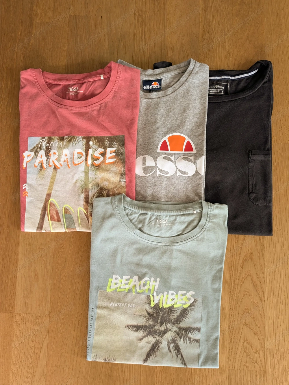 4 Stk. T-Shirts Gr. 158 164