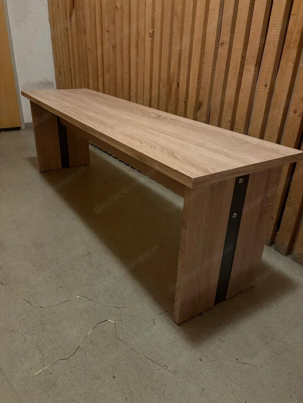 2 Bänke für den Esstisch