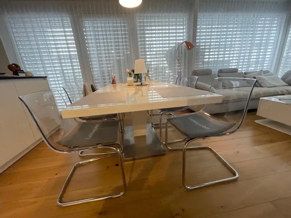 Transparente Stühle