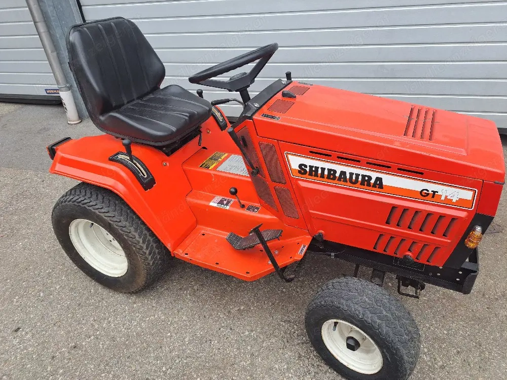 Verkaufe DIESEL Kleintraktor Shibaura gt14 