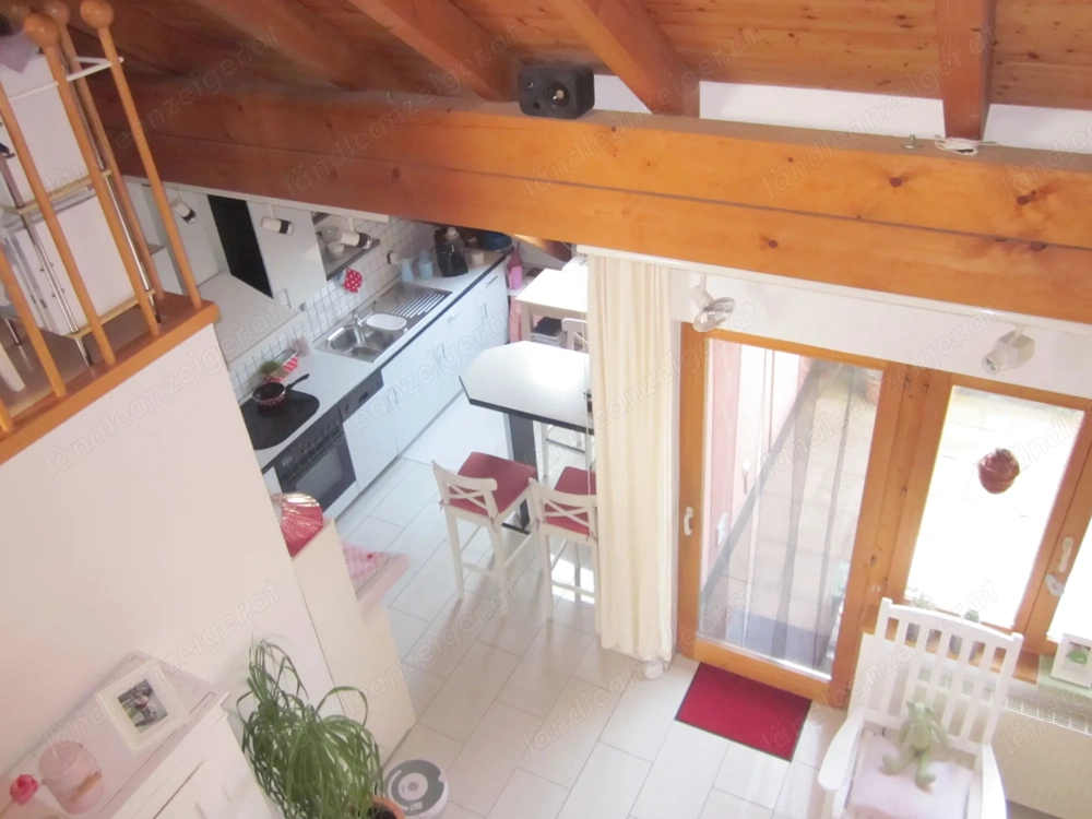 Dachgeschosswohnung in Ruhiger Lage 