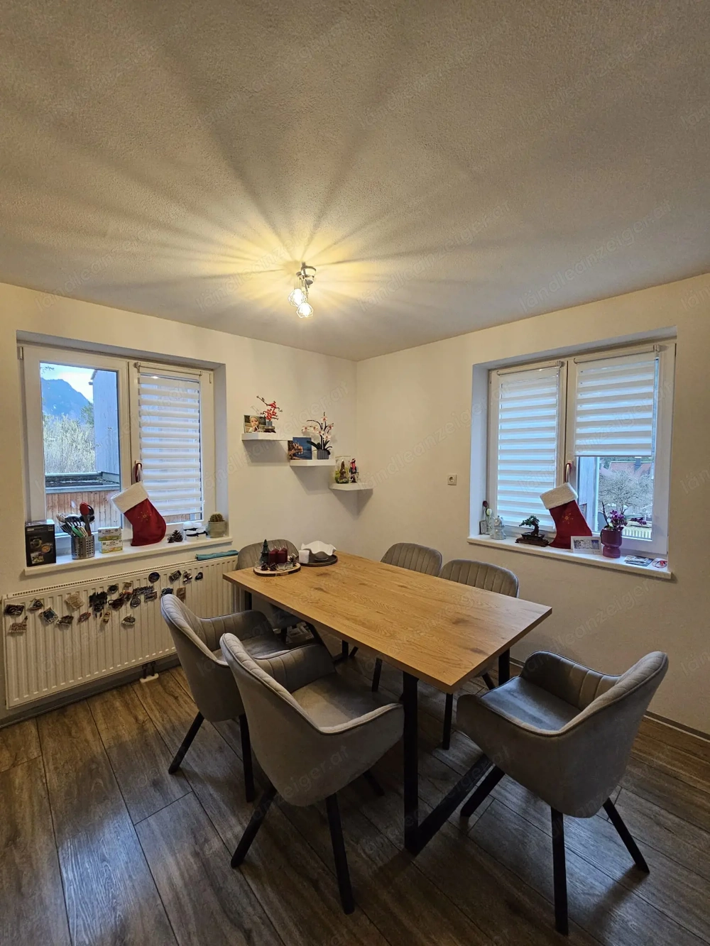 Schöne 53 qm Wohnung Ausserbraz mit Balkon , Carport und Parkplatz