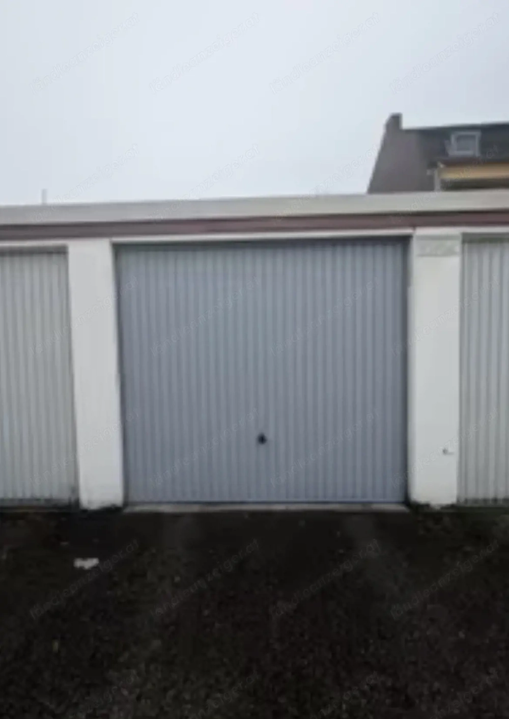 Einzelgarage zu vermieten mit Garagentor
