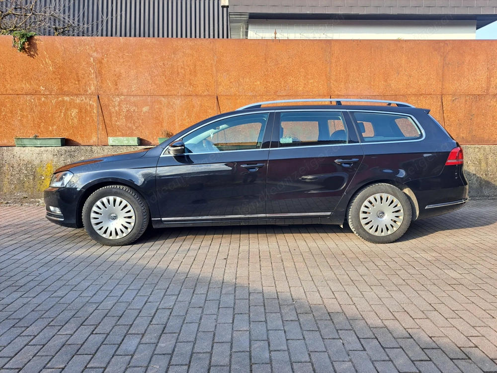 VW Passat Variant 2.0 TDI Comfortline | AHK | 8-fach | 140 PS