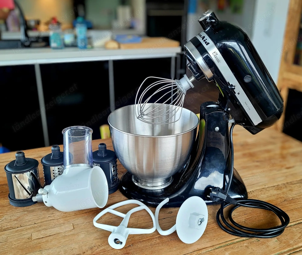 KitchenAid Classic Onyx Schwarz   Top Zustand inkl. Gemüseschneider & Zubehör