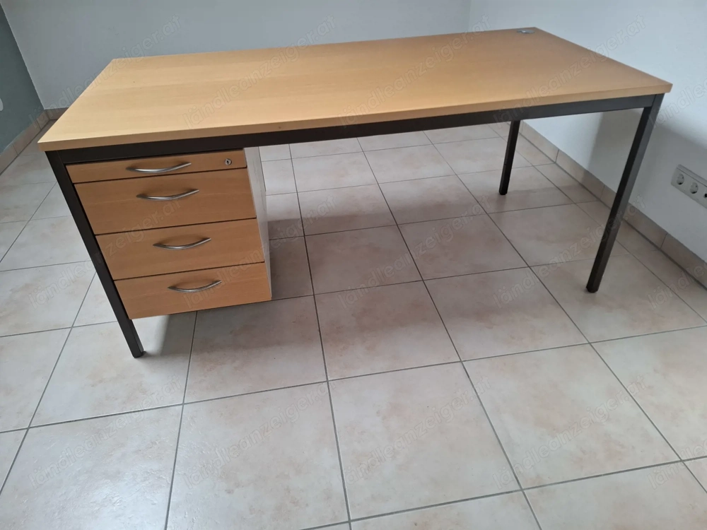 Schreibtisch gebraucht 