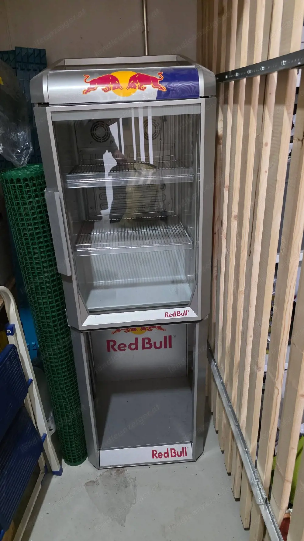 Red Bull Kühlschrank