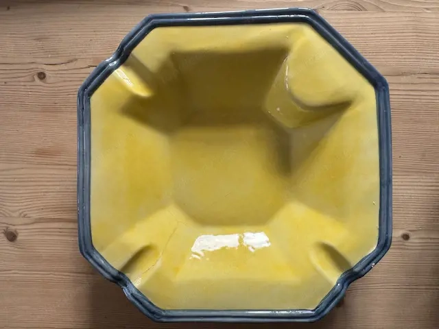 Porzellanaschenbecher