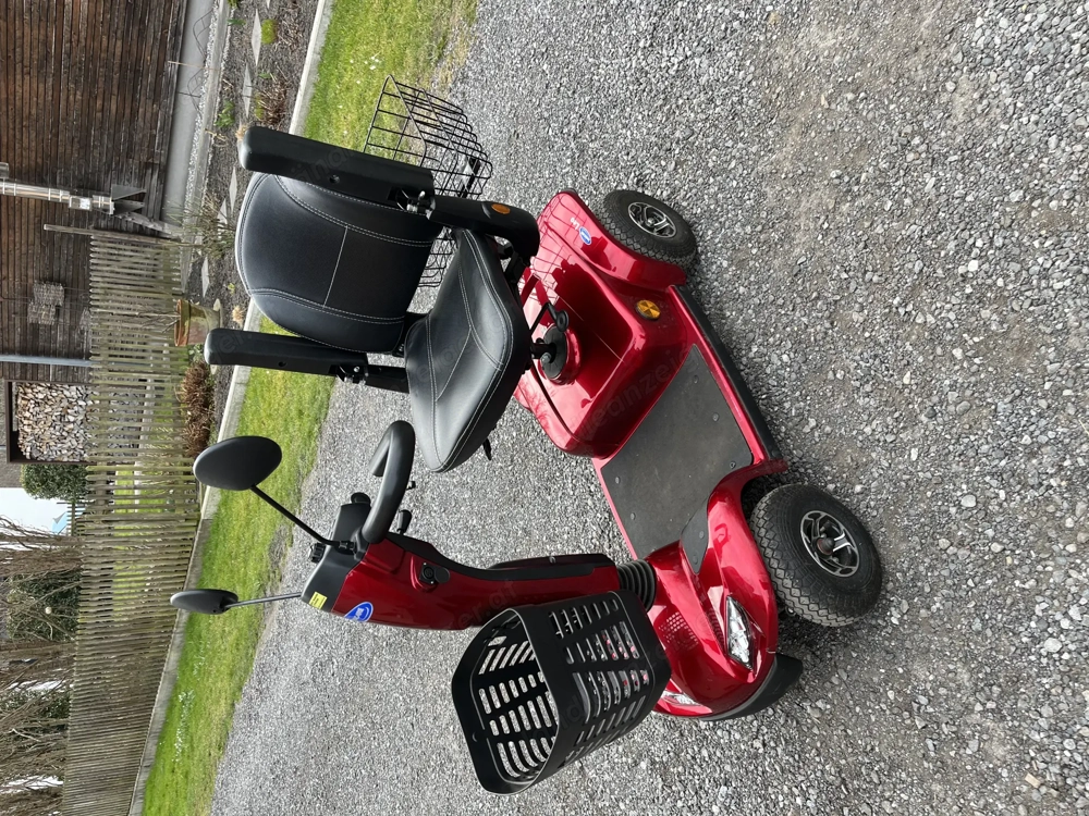 Seniorenmobil E Rolllstuhl Invracare Leo