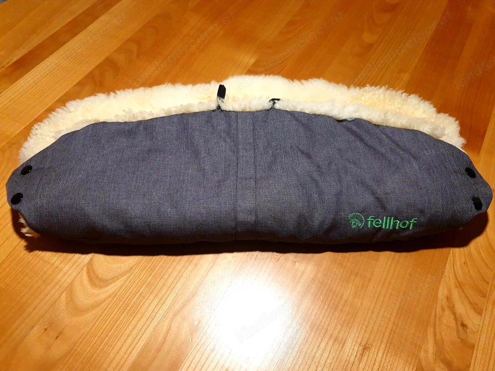 Fellhof Lammfell-Handwärmer für Kinderwagen, NP 69,90