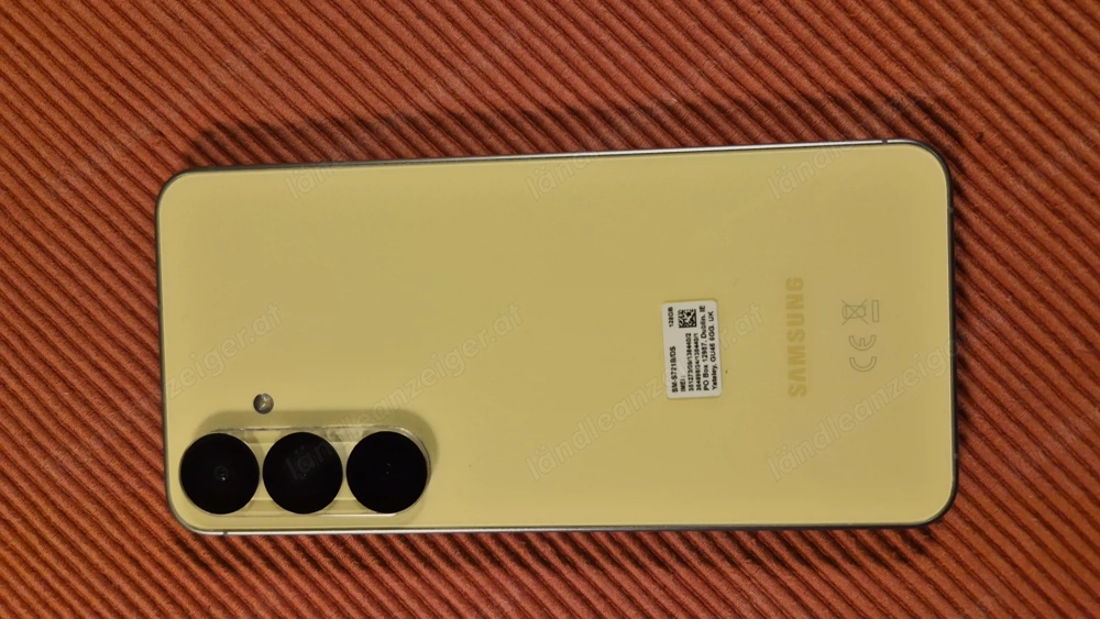 Samsung Galaxy S24 FE - neuwertiges Smartphone