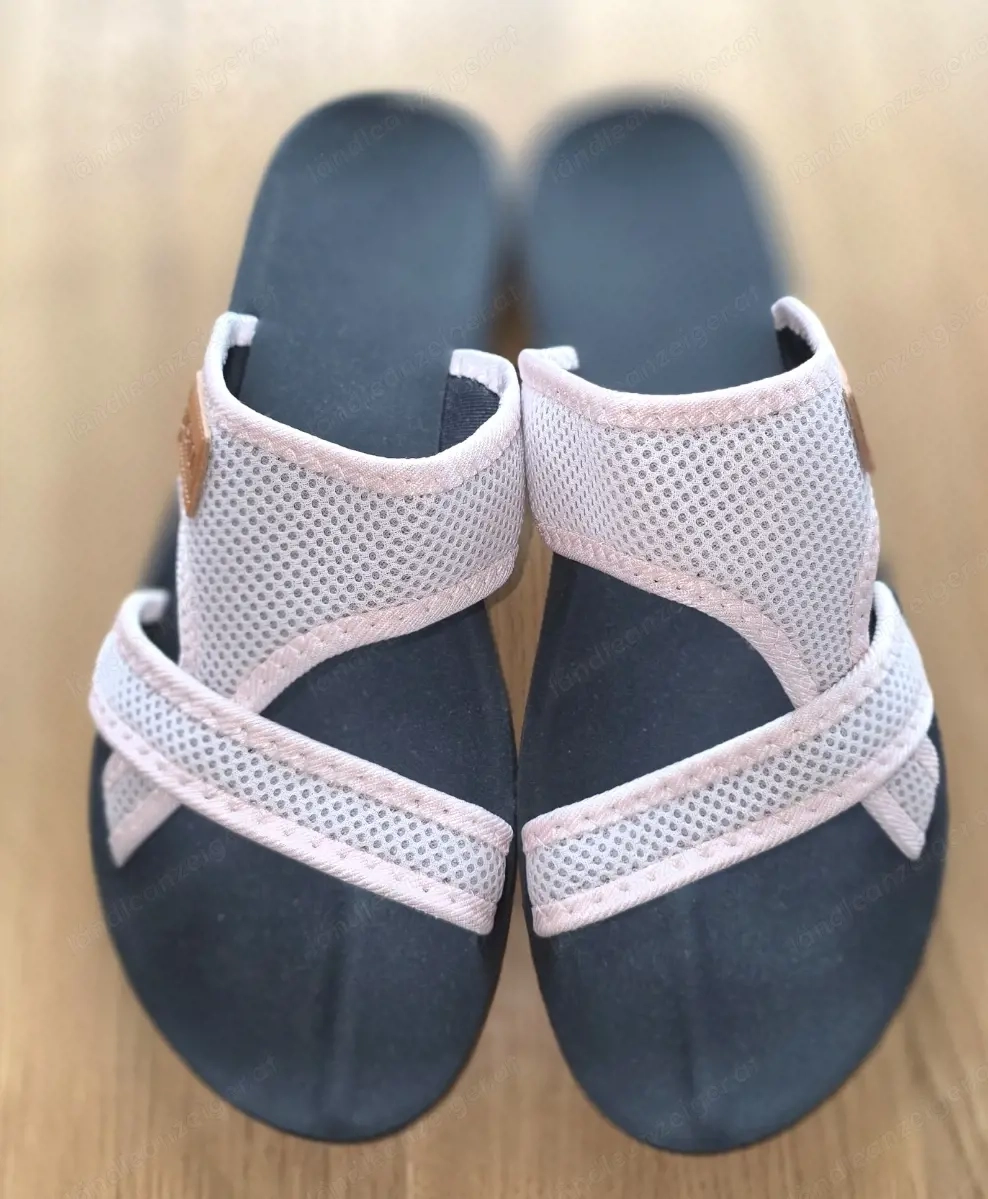 Neue Bade Pantoletten Gr 38