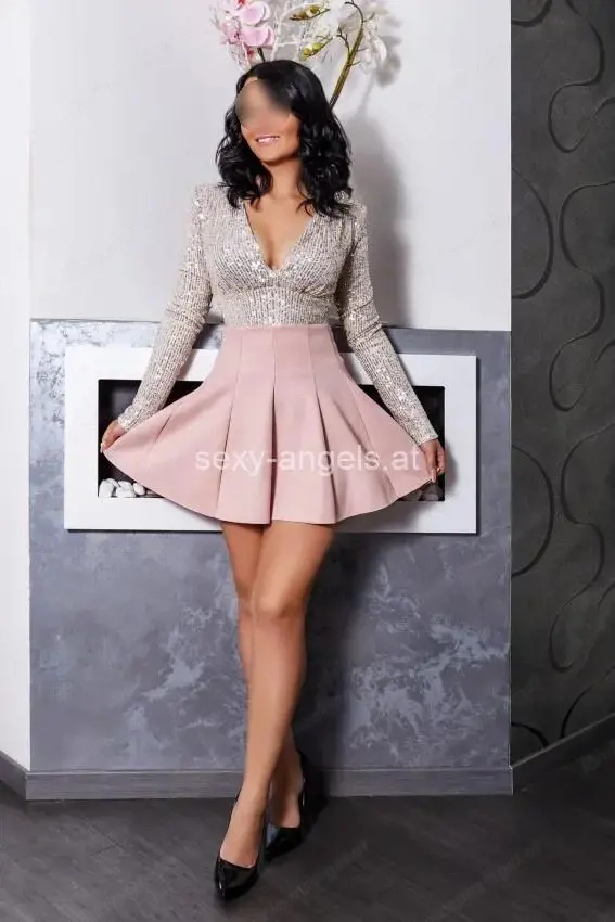 Daria - 18-jährige Escort Dame