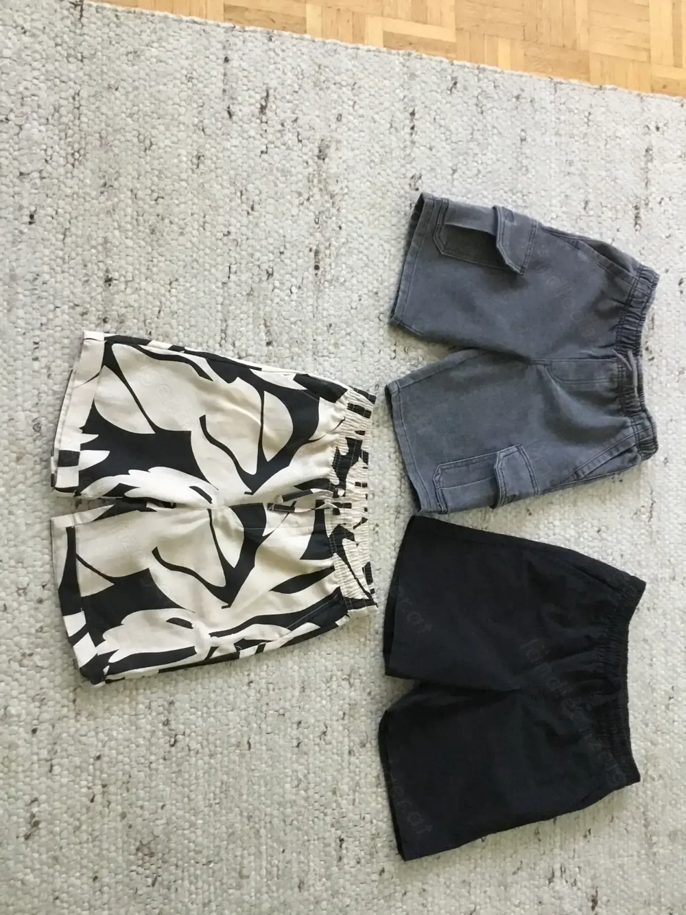 3 coole Jungenshorts + 1 leichte Sommerhose, wie neu, s.B+T.
