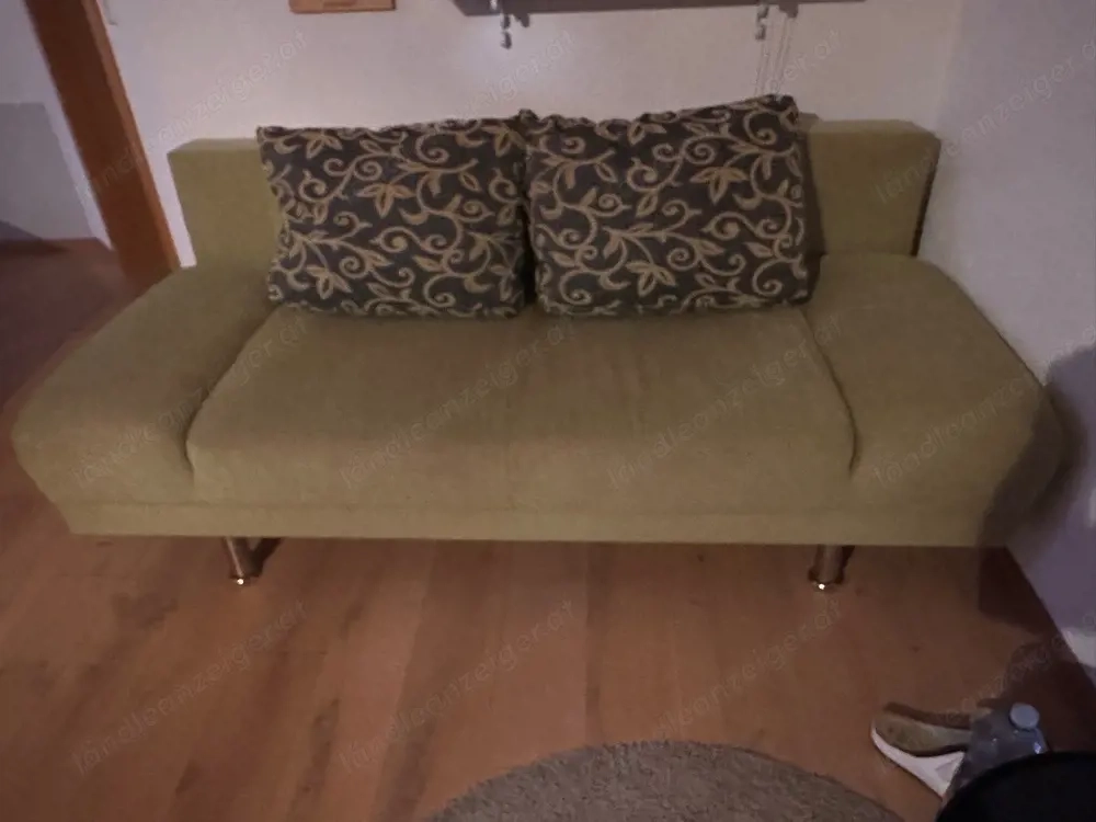 Schlafsofa ausziehbar auf 1,5m